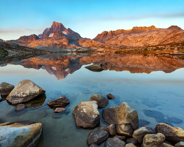 Smoky Sunrise at Thousand Island Lake