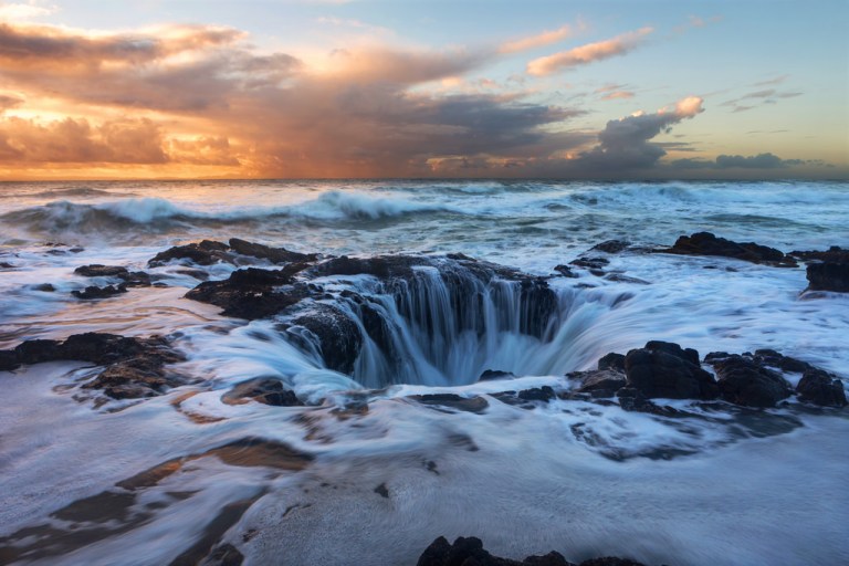 Thor's Well at Sunset