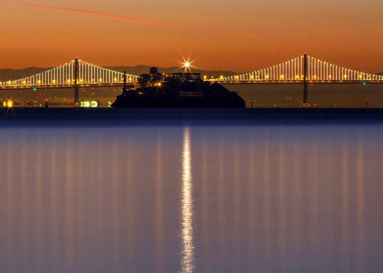 Alcatraz Bay Bridge Lineup