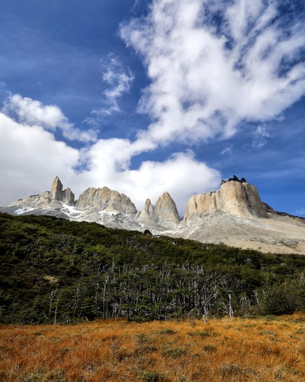 valle-del-frances-portrait
